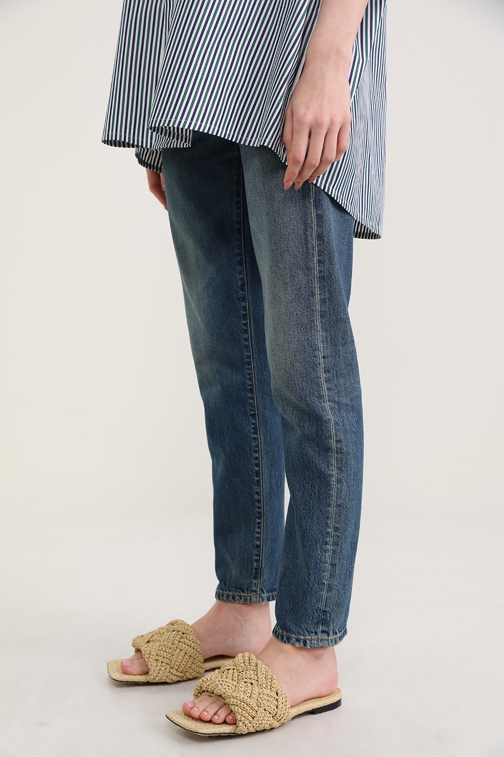 כפכפי סליידס קלועים מקש